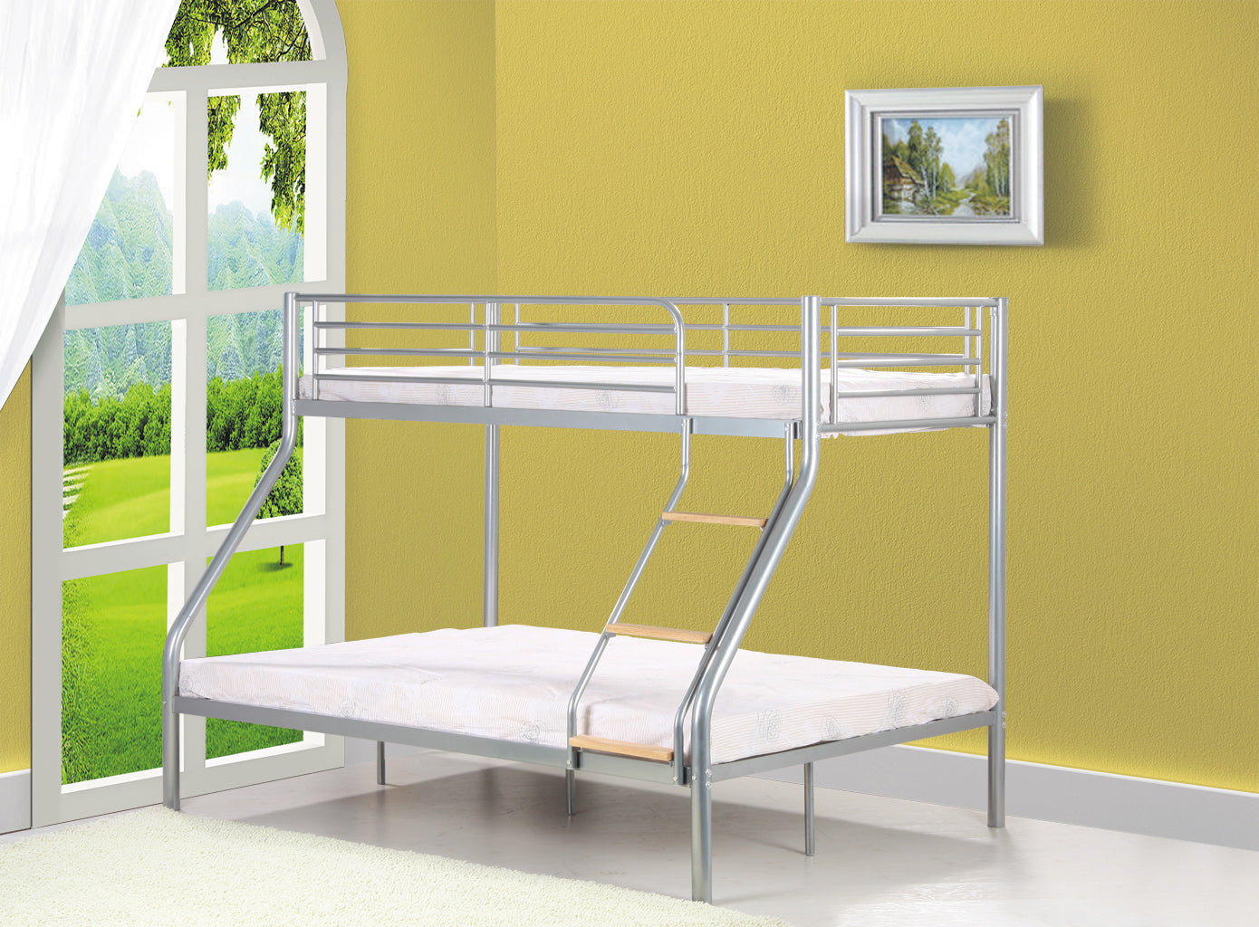 Metal Triple Bunk Bed - Space-Saving Design for Comfortable and Efficient Living
