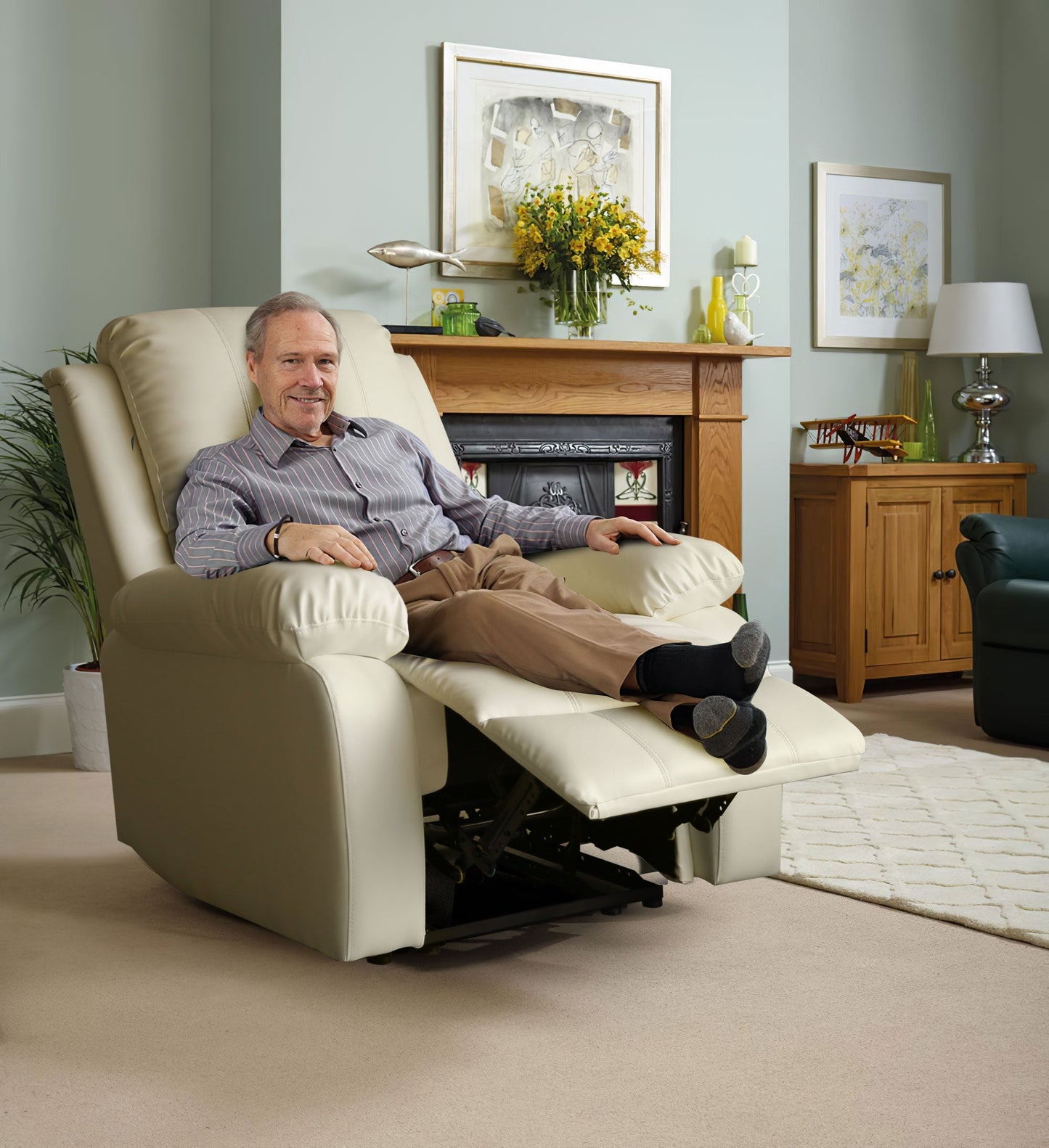 Milan Reclining Luxury Faux Leather Sofa Set - Indulge in the Ultimate Comfort and Style for Your Living Room